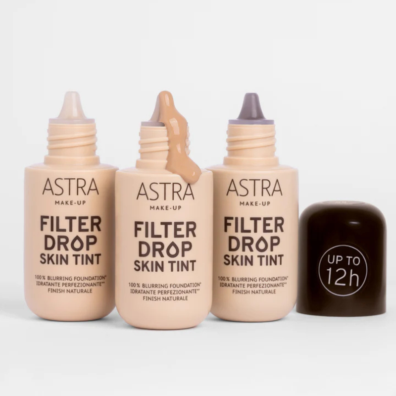 Astra Make Up Filterdrop Skin Tint Tan, lichtgewicht foundation met stralende finish, foto 5 van 5