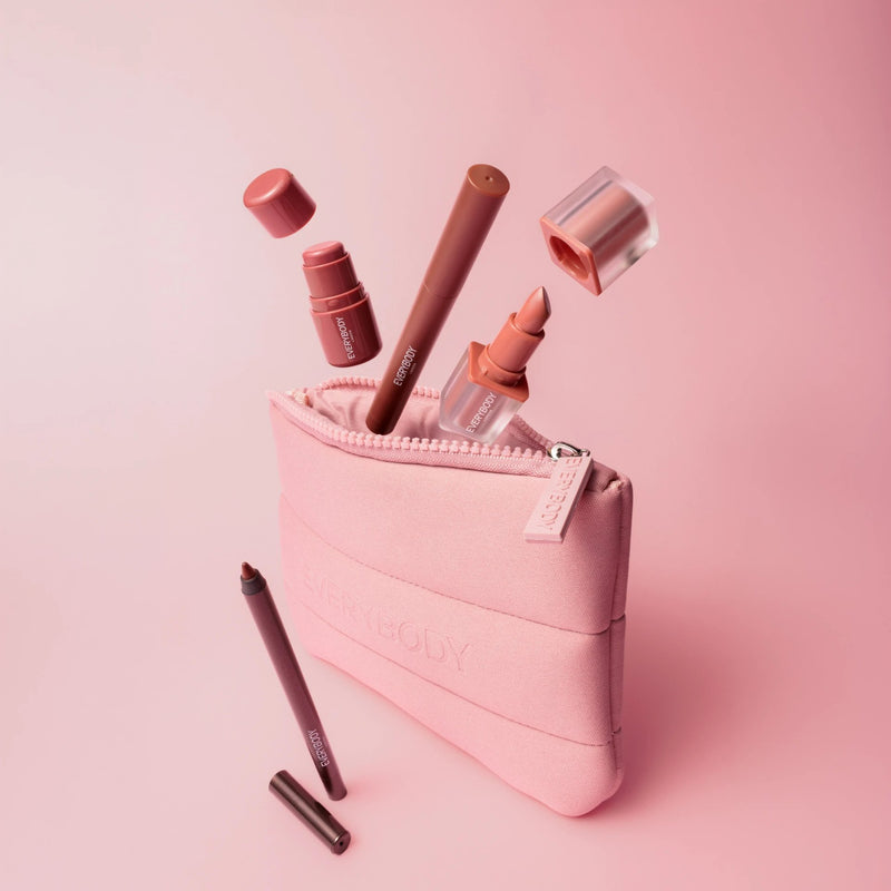 Everybody London Mini Cream Stick Blush Dusty Pink, multifunctionele romige blushstick, foto 4 van 5