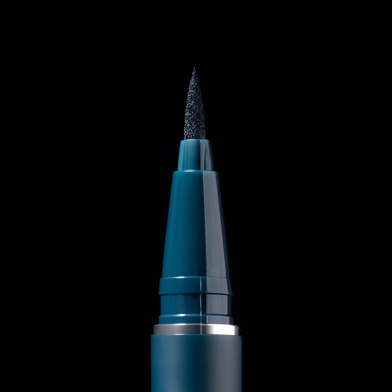 Jeffree Star Cosmetics Beachproof Eyeliner Tattooed Devil 4