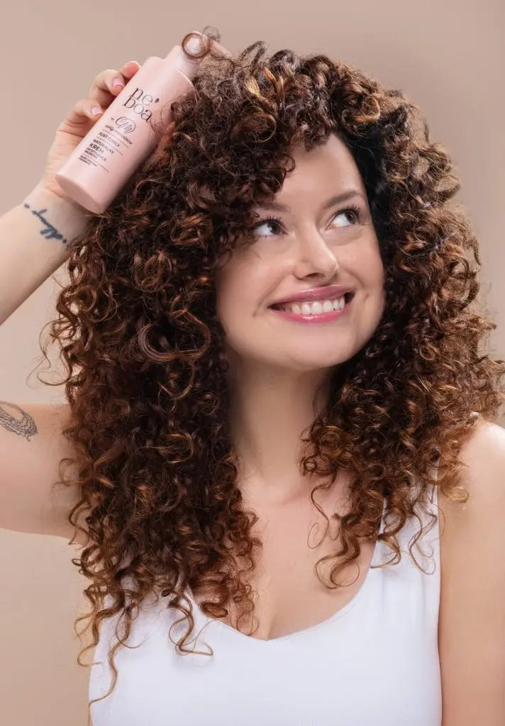 Neboa Curly Madeleine Just Curl Revitalizer Cream