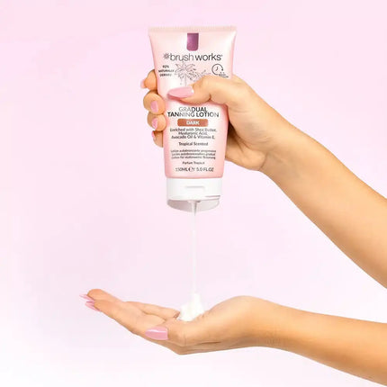 Brushworks Gradual Tanning Lotion Dark