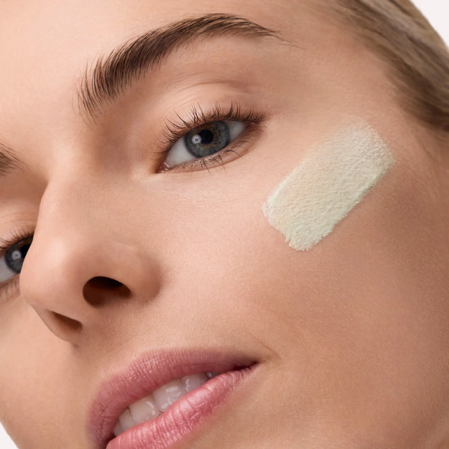 Catrice CC Skin Perfector 010 Green, Shift, Go!