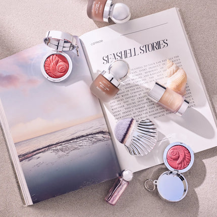 Catrice Seashell Stories Dewy Body Shimmer Stick C01 Goldplay