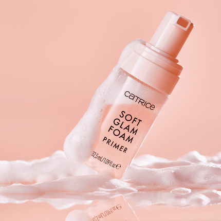 Catrice Soft Glam Foam Primer 010 Beyond The Cloud