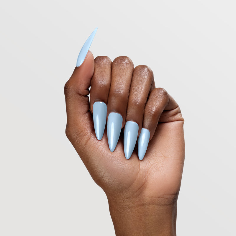 Chaun Legend gellak Ice and Entice op de nagel, tweede beeld