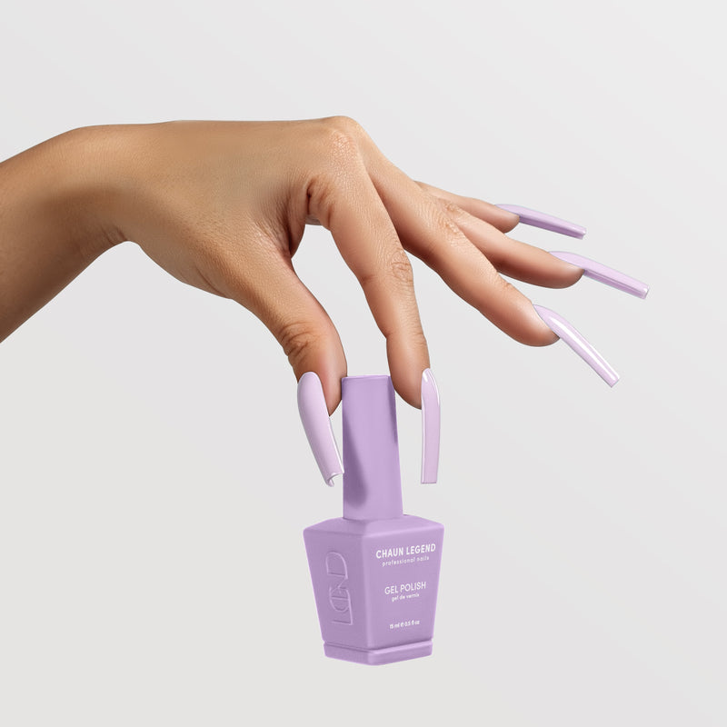 Chaun Legend gellak Sweet Dreams op de nagel