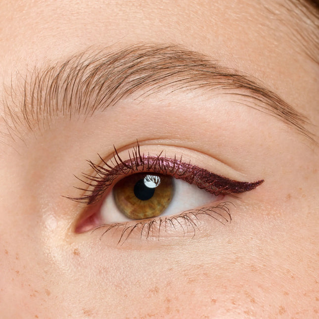 Essence Colour It! Metallic Liquid Liner 02 Dark Cherry