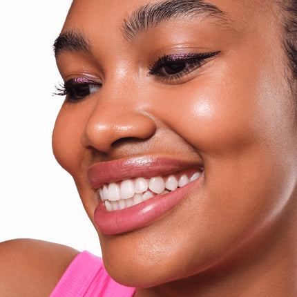 Essence Colour It! Metallic Liquid Liner 02 Dark Cherry