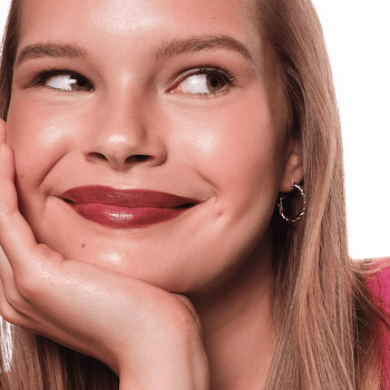 Essence Hydra Kiss Lip Tint 05 Chocolate Brown