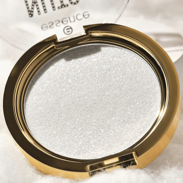 Essence Nuts About You All-Over Highlighter Sugar Plum Fairy's Dust