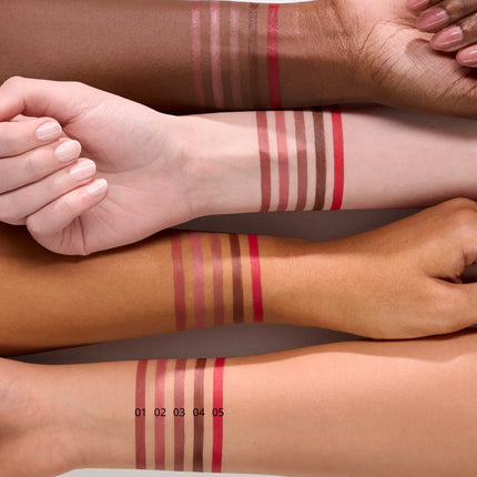 Essence POUTline Soft Glide Lip Pencil 03 Bare Affair