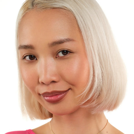 Essence POUTline Soft Glide Lip Pencil 04 Cocoa Me Crazy