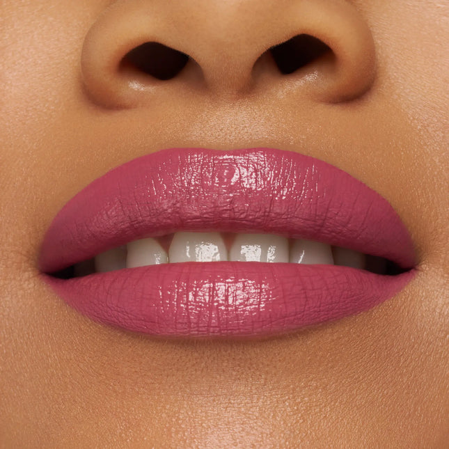 Essence Satin Glow Luminous Shine Lipstick 04 Let´s Get Mauvin