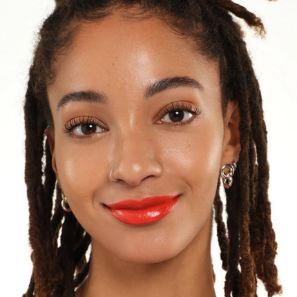 Essence Satin Glow Luminous Shine Lipstick 07 Coral It A Day