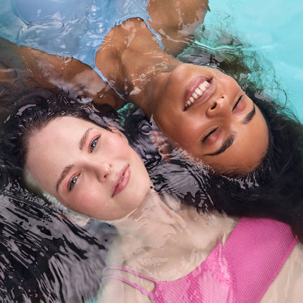 Essence X Disney The Little Mermaid Shake Liquid Eyeshadow 02 Sea Me Sparkle