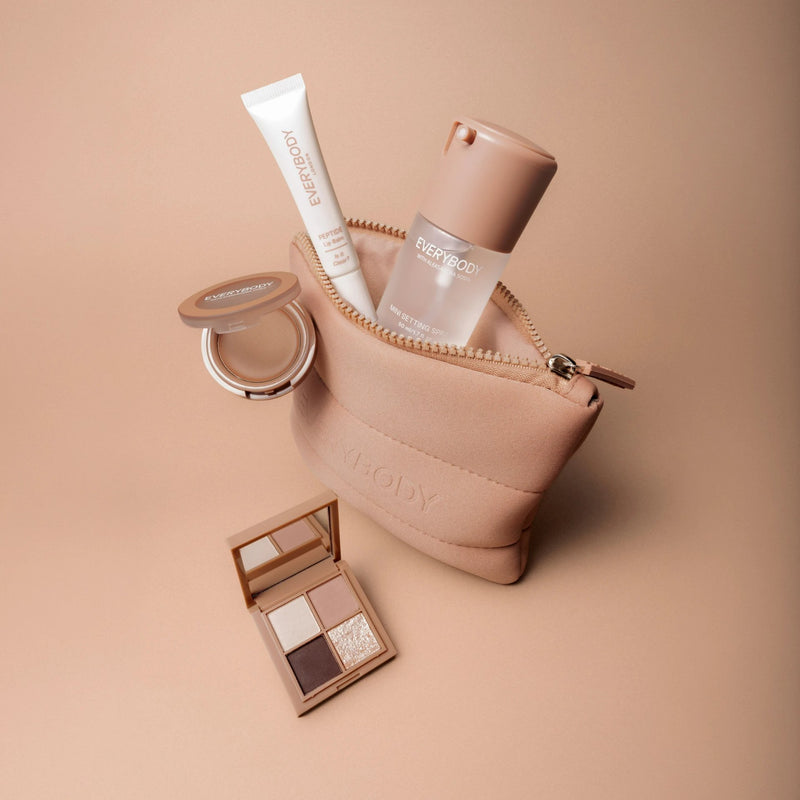 Everybody London Bronze & Go! Mini Beauty Bag, compact make-up tasje voor al je beauty essentials, foto 7 van 8