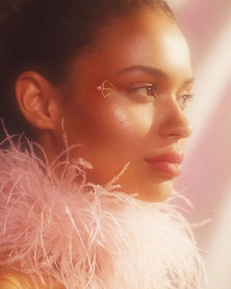 Fazit Cupid's Bow Eye Wings