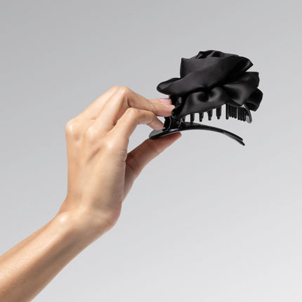 Kitsch Satin Rosette Flat Cloud Clip Black