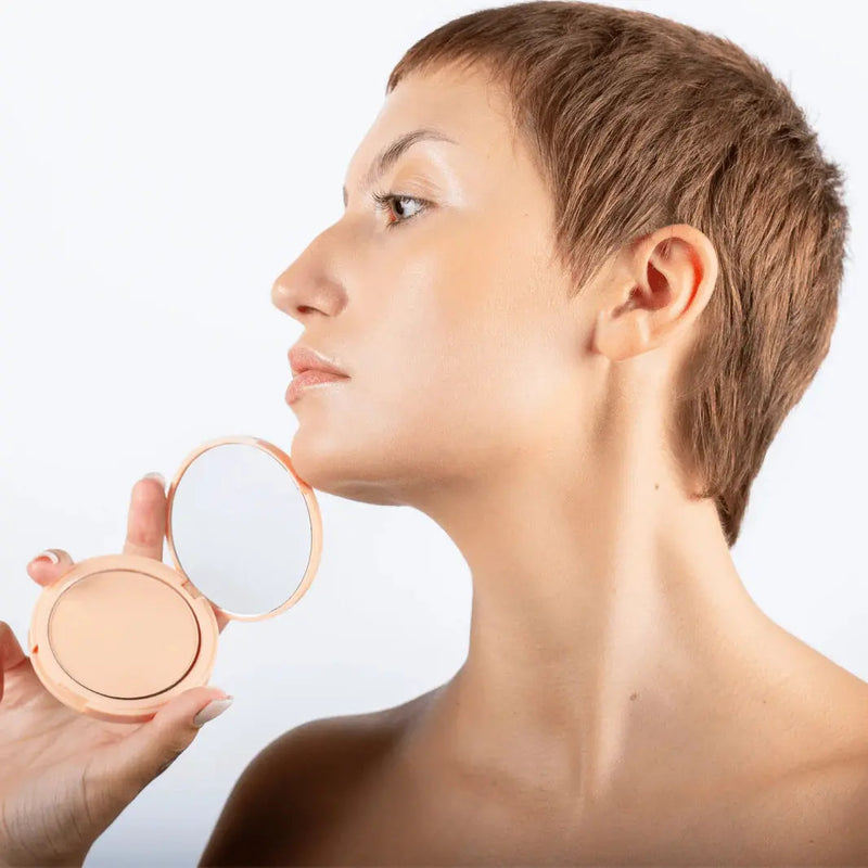 La Crique Mattifying Powder SPF15