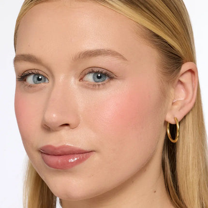 Revolution Bouncy Blur Blush Coral Blur Burst