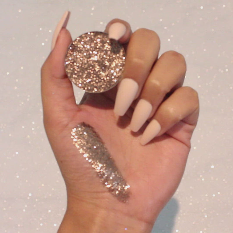 Vani Cosmetics Pressed Glitter Meteor, foliebruine glitter oogschaduw, foto 2 van 7