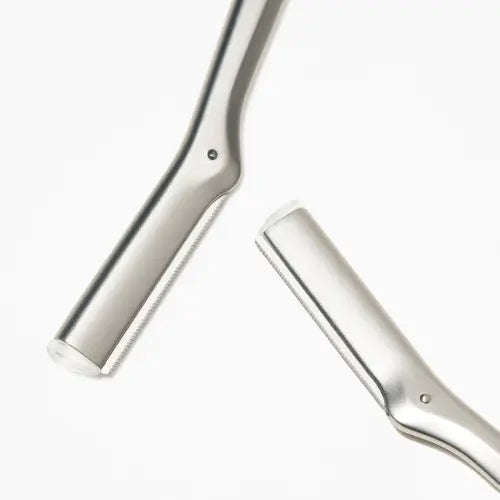 Buy Tweezerman Facial Razor online | Boozyshop!